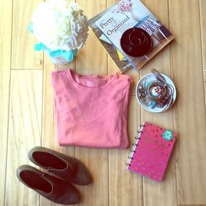 | wardrobe essential | long sleeved casual top |